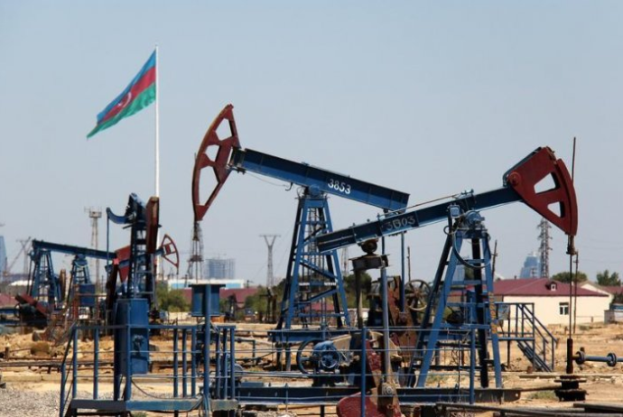 Azərbaycan nefti 9 dollara yaxın ucuzlaşdı