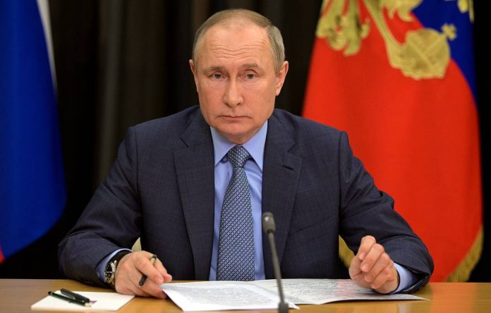 “Rusiya-Ukrayna danışıqlarında müsbət irəliləyişlər var” - Putin  