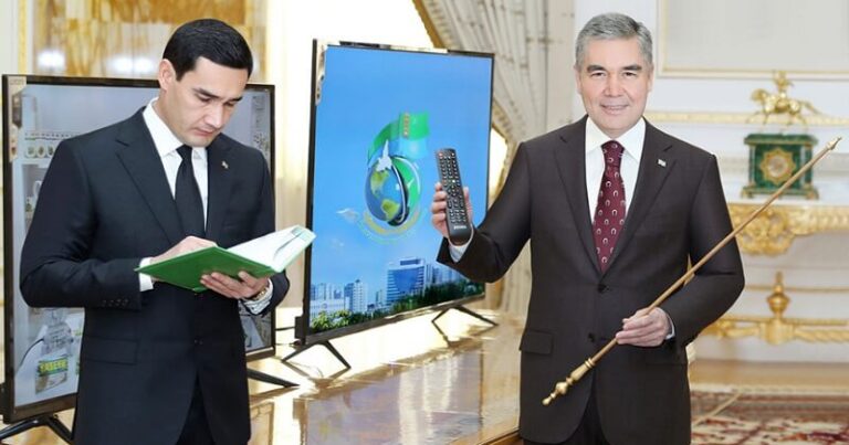 Türkmənistanda növbədənkənar prezident seçkiləri başladı