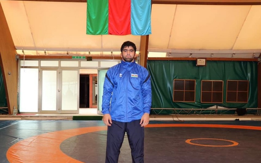 Daha bir güləşçimiz qızıl medal qazandı