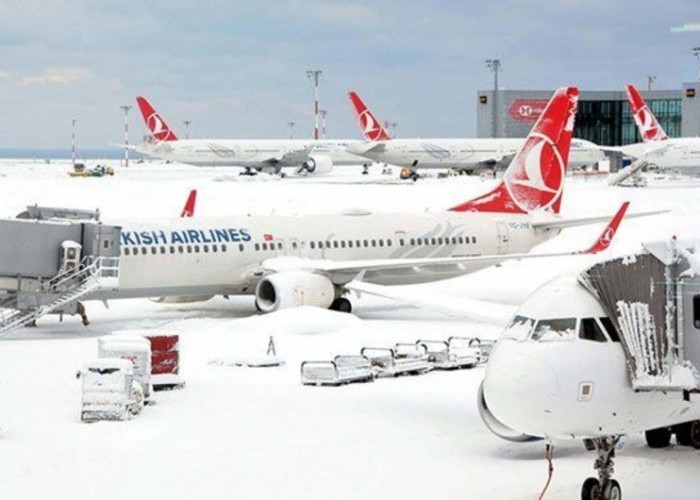 Türkiyədə 279-dan çox aviareys ləğv edildi