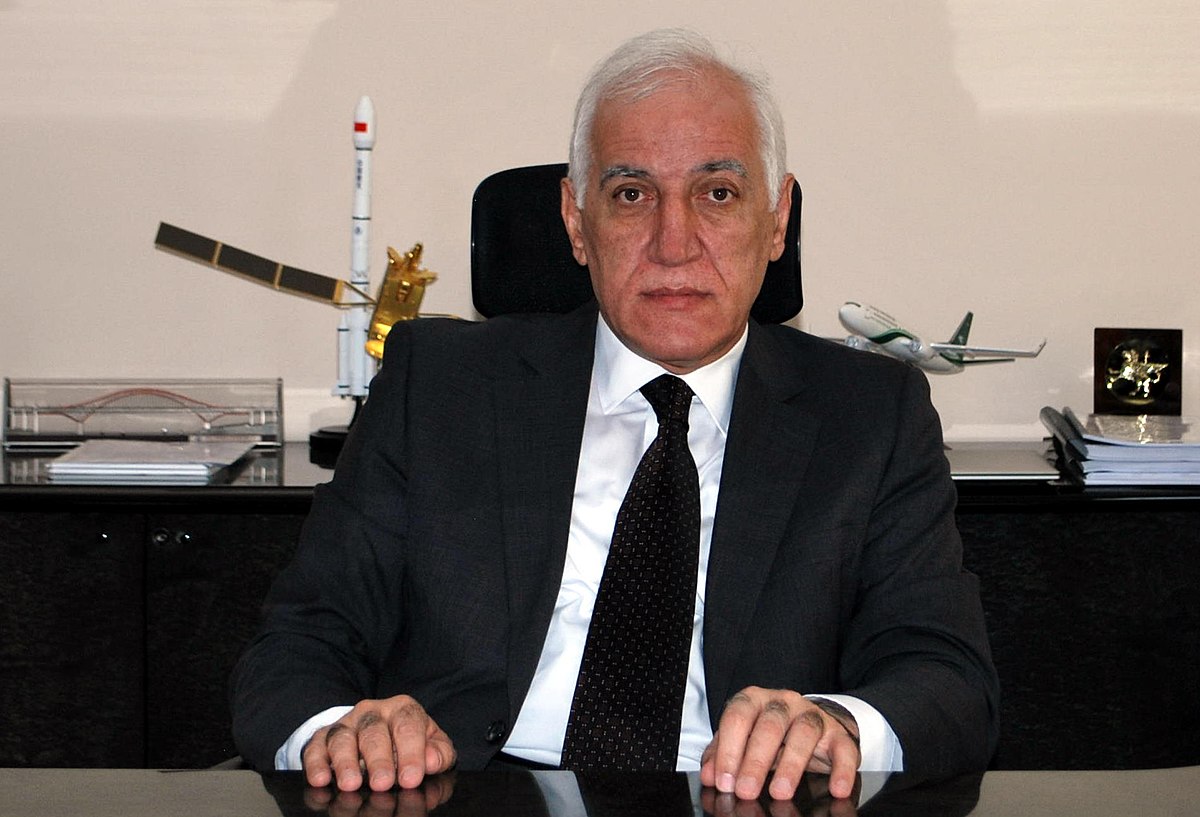 Ermənistanın yeni prezidenti and içdi