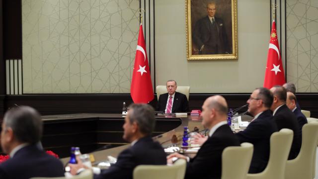 Ərdoğan Ukraynaya görə iclas ÇAĞIRDI