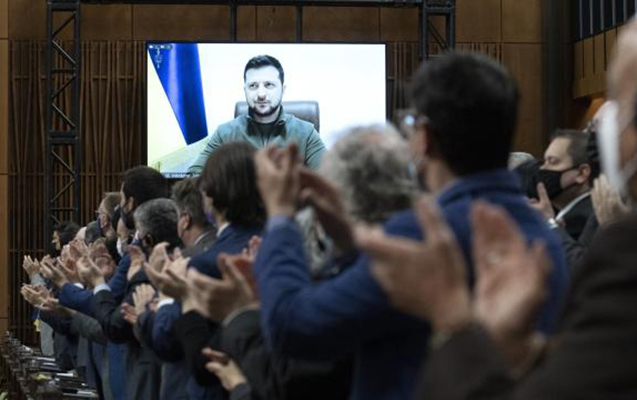 “Xahiş edirəm, bombaları dayandırın” - Zelenski