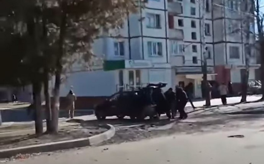 Ruslar çörək növbəsi gözləyənləri atəşə tutdu - 10 ölü (VİDEO)