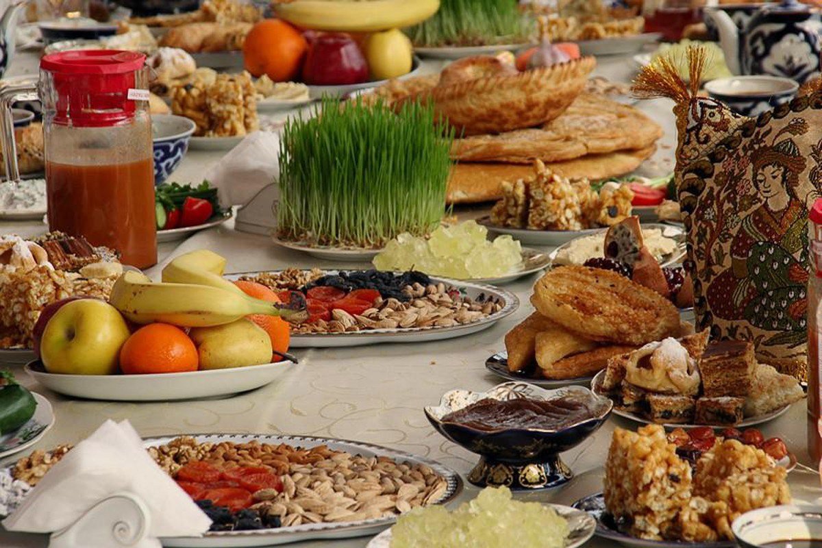 Bayramda süfrəyə qoyulan hər şeydən yeməyin!