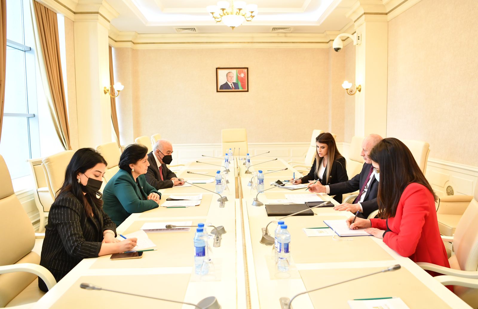 Serbiya səfiri Milli Məclisdə olub