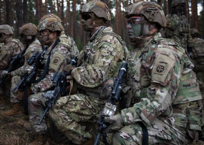 NATO Ukraynaya sülhməramlı göndərə bilər