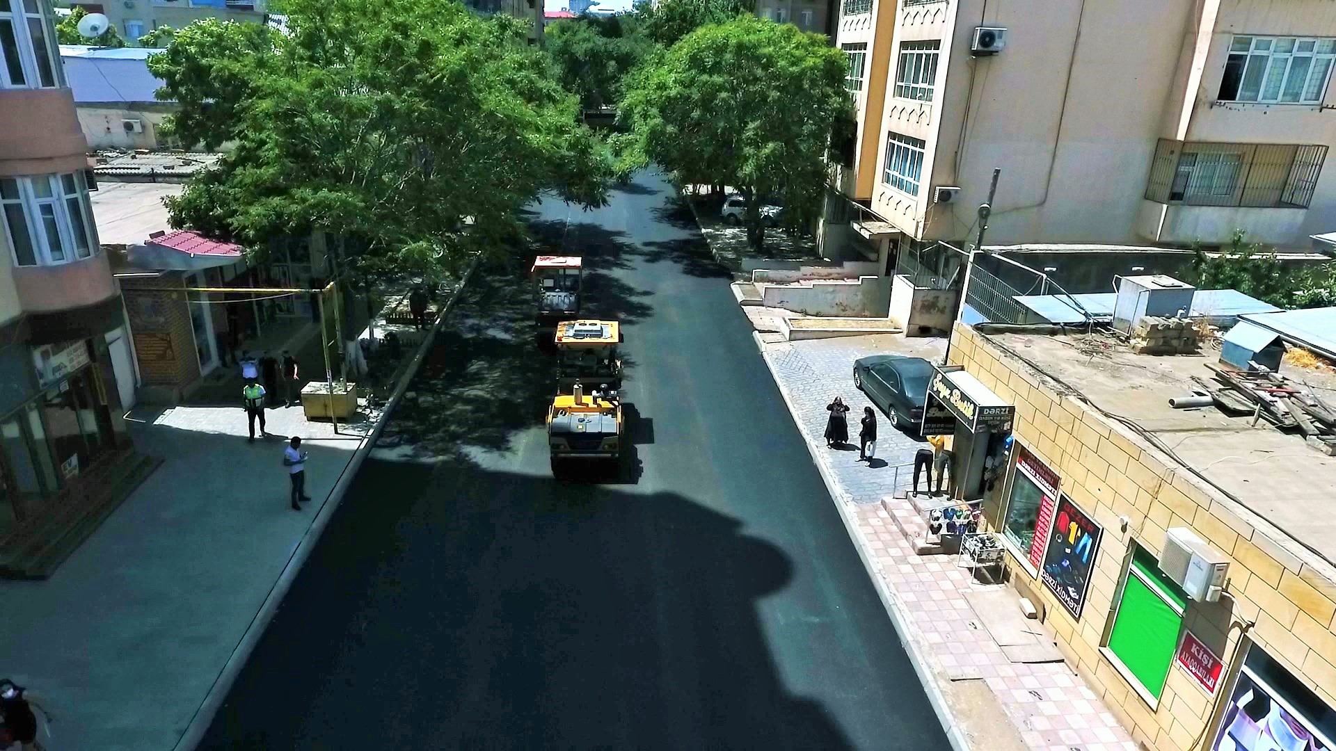 Bakıxanovda küçələr təmir edilir