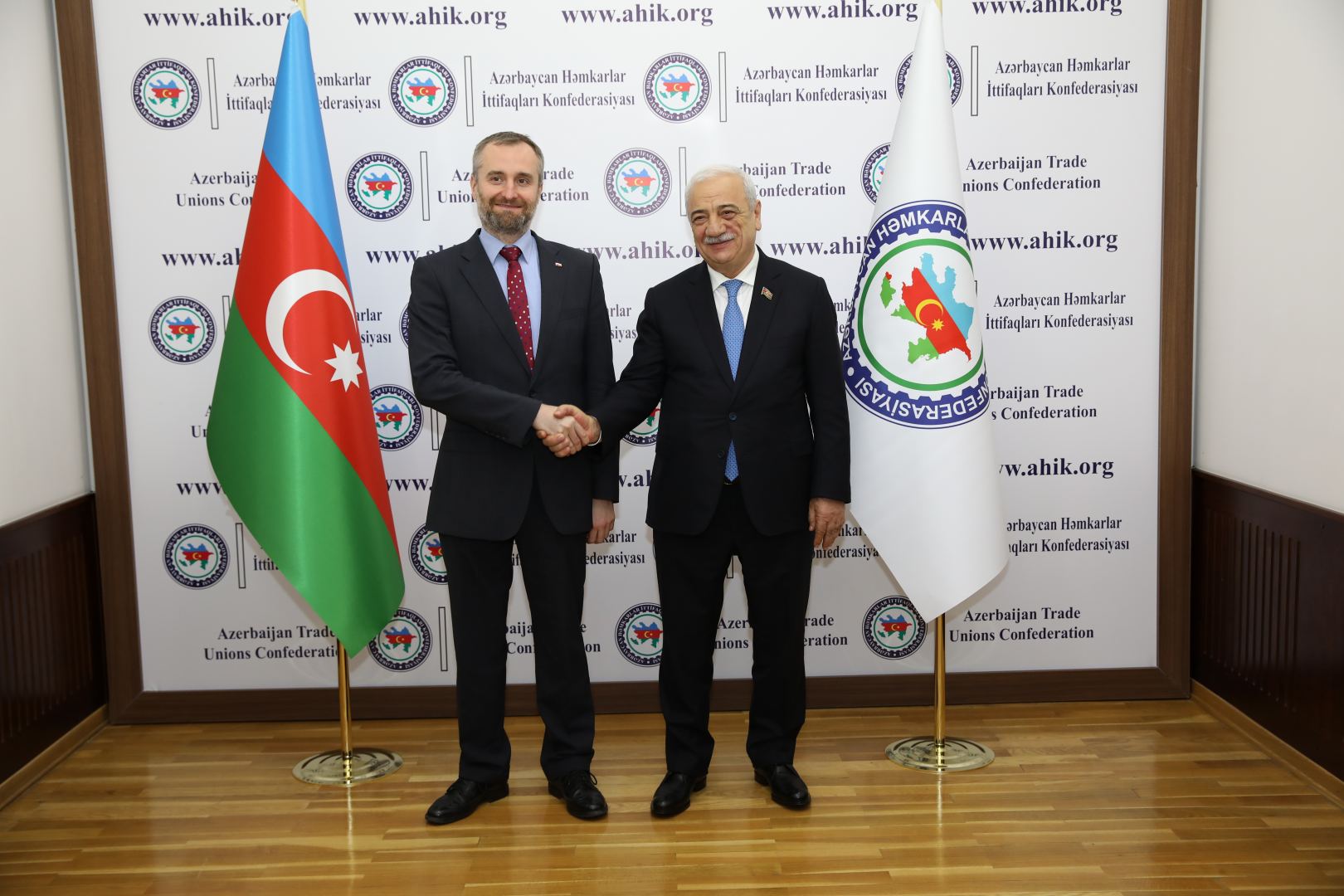 Səttar Möhbalıyev Polşa səfiri ilə görüşüb