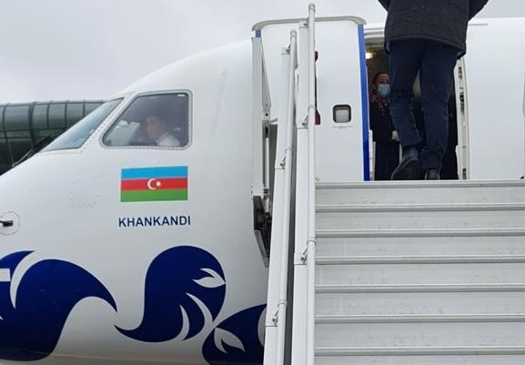 Prezidentin köməkçisi “Xankəndi” təyyarəsində - FOTO