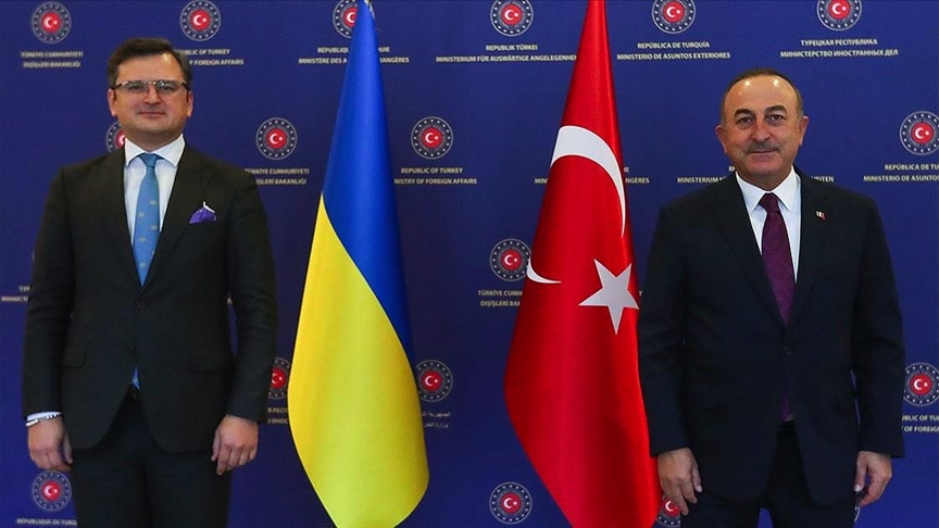 Çavuşoğlu ukraynalı həmkarı ilə danışdı