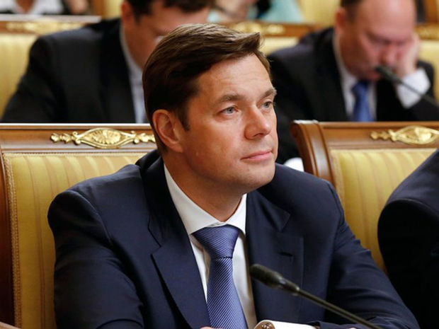 Rus biznesmenin 105 milyonluq mülkünə həbs qoyuldu - FOTO