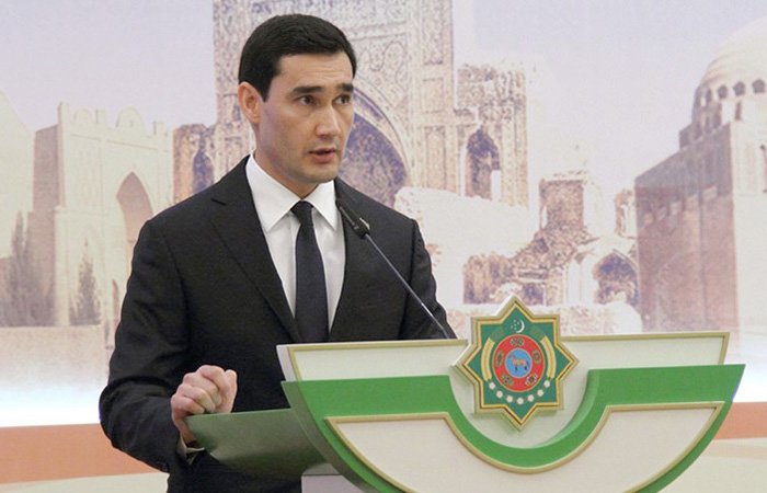 Berdiməhəmmədov hökumətin istefasını qəbul etdi