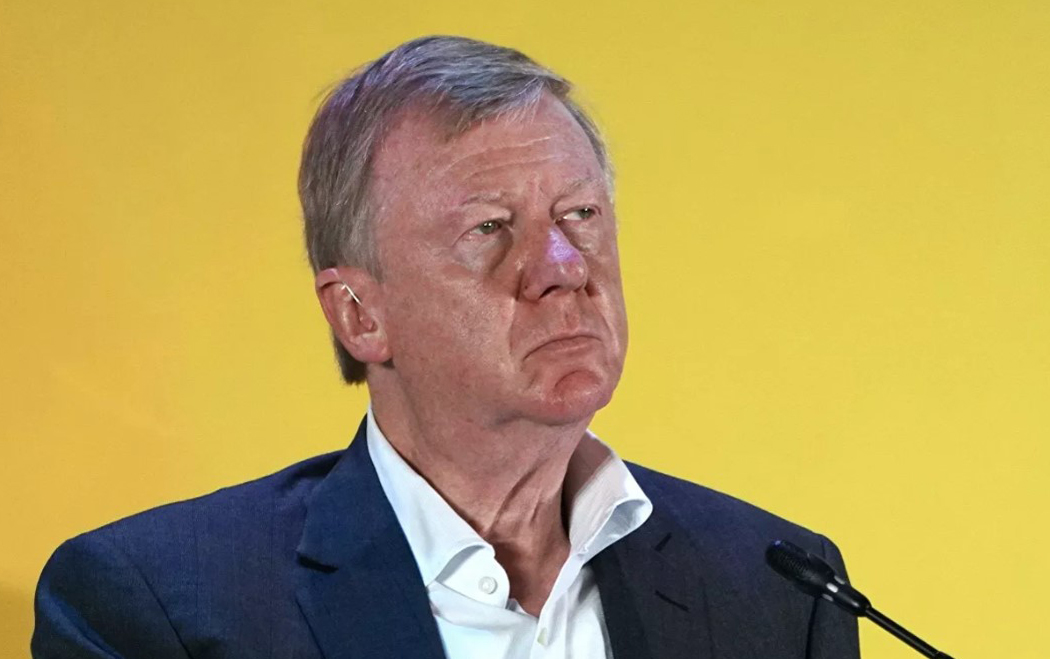 Putinin köməkçisi istefa verib ölkəni tərk etdi