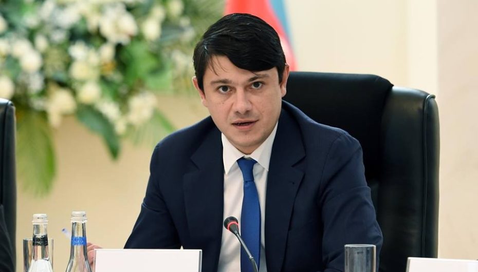 Fuad Muradov II Diaspor Forumunda iştirak edir
