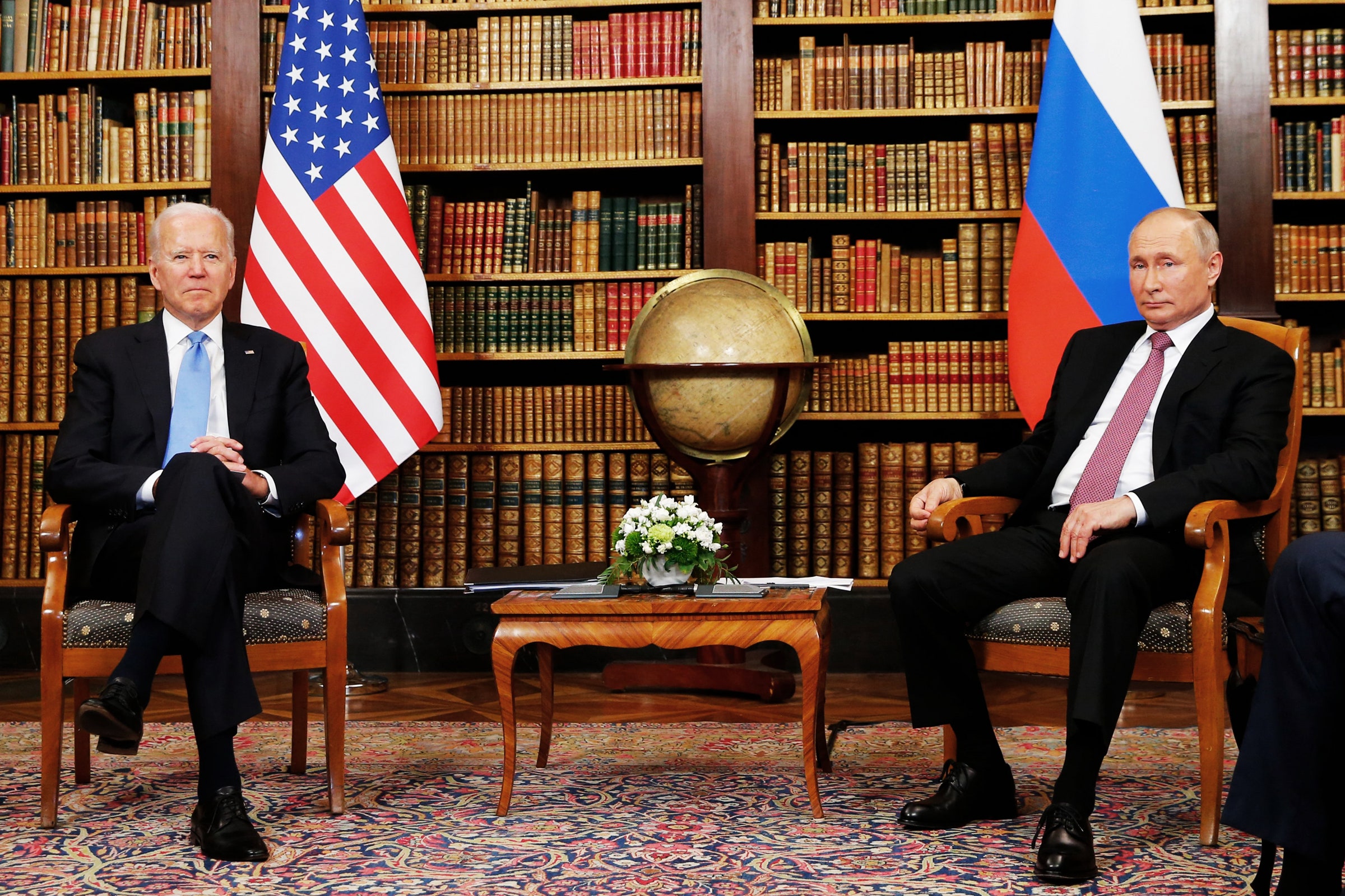 Bayden Putinlə görüşü istisna etmir
