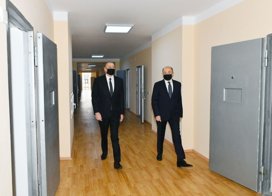 Prezident yeni penitensiar müəssisələrin AÇILIŞINDA