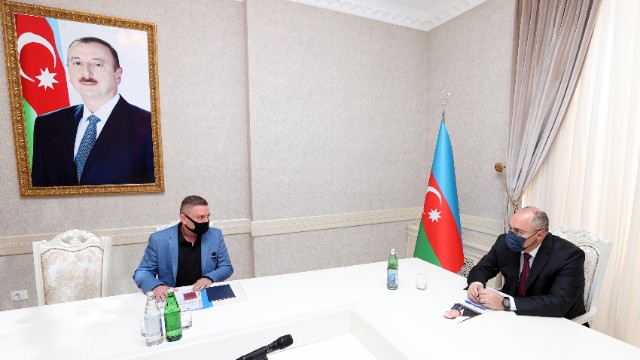 Səfər Mehdiyev Abşeronda vətəndaşları qəbul etdi - FOTOLAR