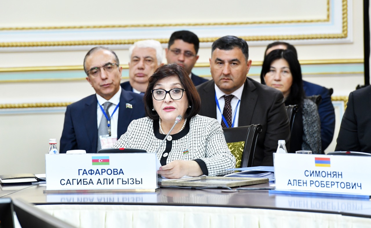 Sahibə Qafarova erməni spikerin yalanlarını ifşa edib 