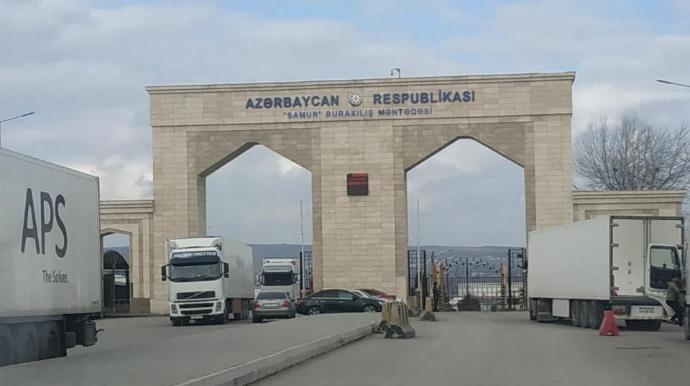 Hökumət quru sərhədlərinin açılması ilə bağlı İŞ APARIR