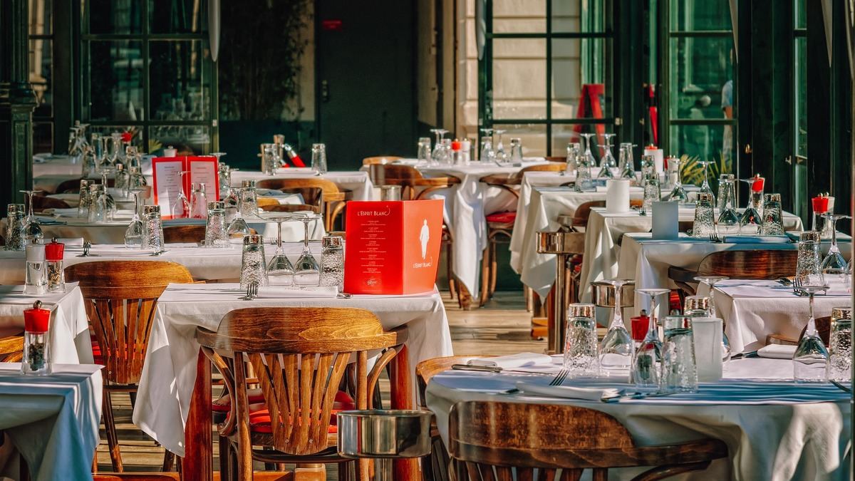 Bakıdakı məşhur restoran cərimələndi