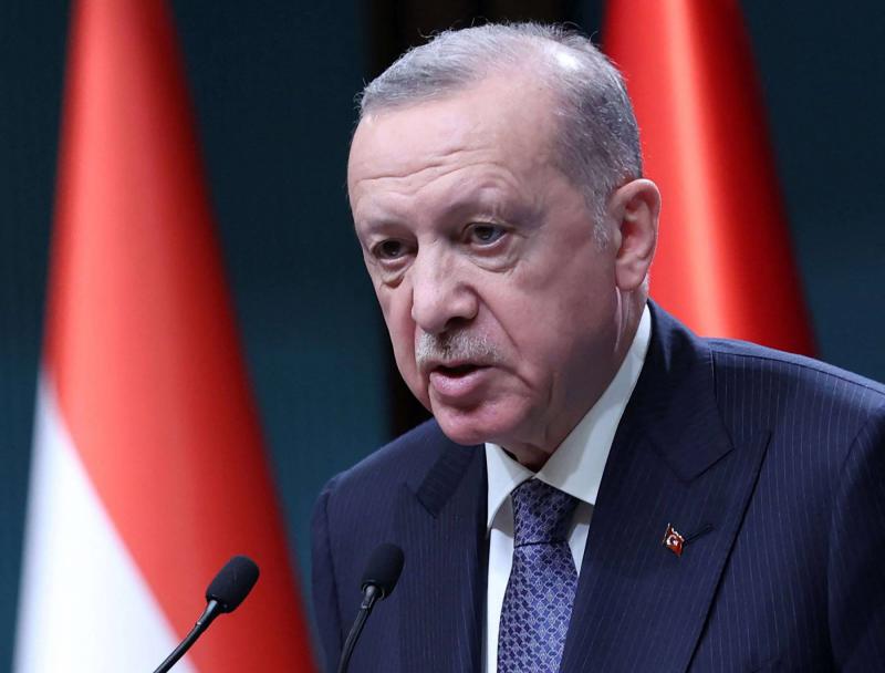 Ərdoğan: “Putinlə Zelenskini görüşdürməyə qərarlıyam”