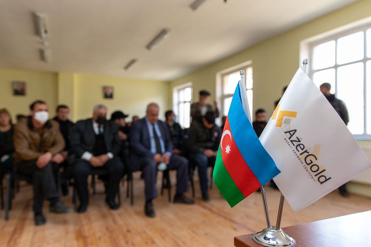 Daşkəsəndə yerli sakinlər və arıçı fermerlərlə görüş