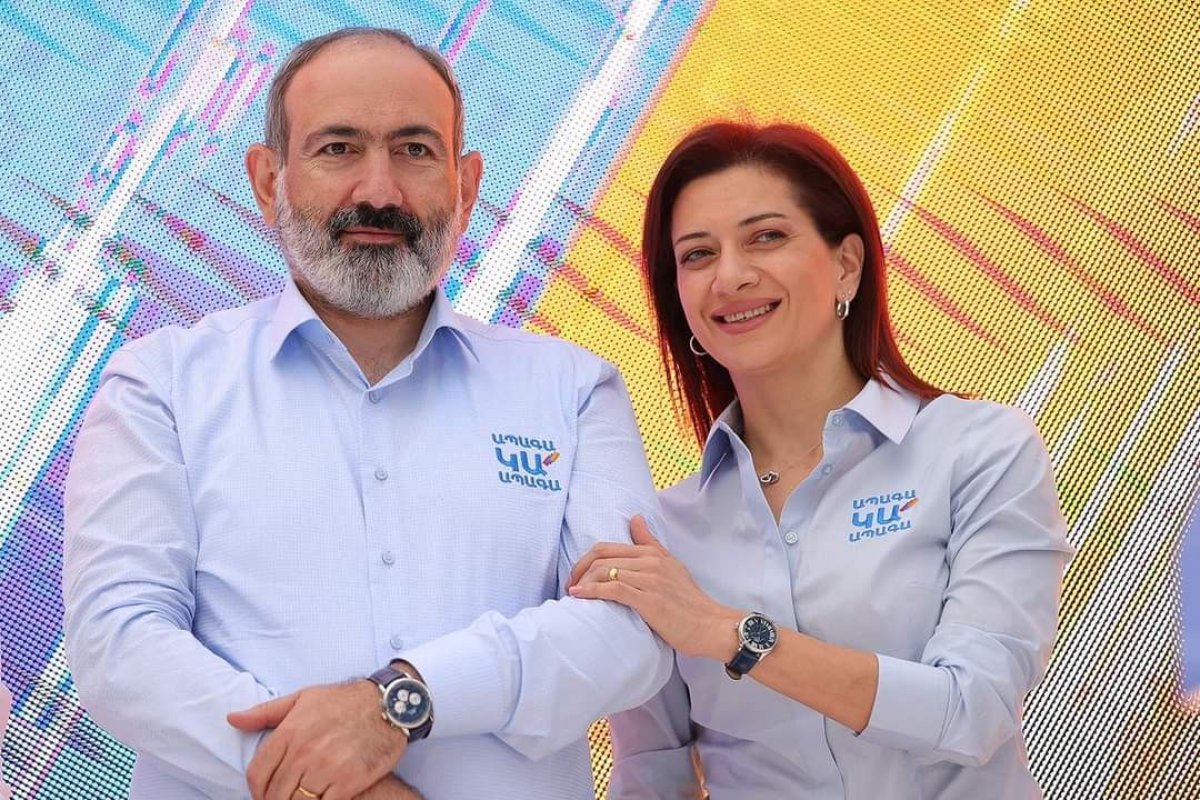 Paşinyan ata evinə getdi - Baş naziri qınadılar 