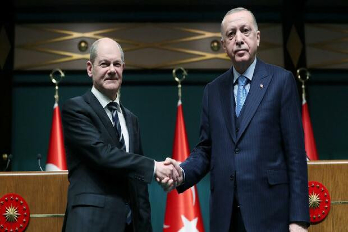 Ərdoğan Almaniya kanslerilə danışıqlar APARDI