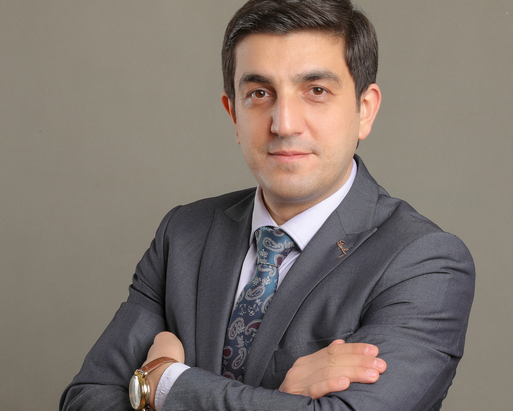 Müharibə aparan tərəflərin hərəkətləri humanizm prinsiplərinə uyğun olmalıdır