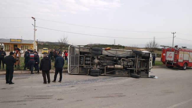 Türkiyədə yol qəzası - 22 nəfər yaralandı