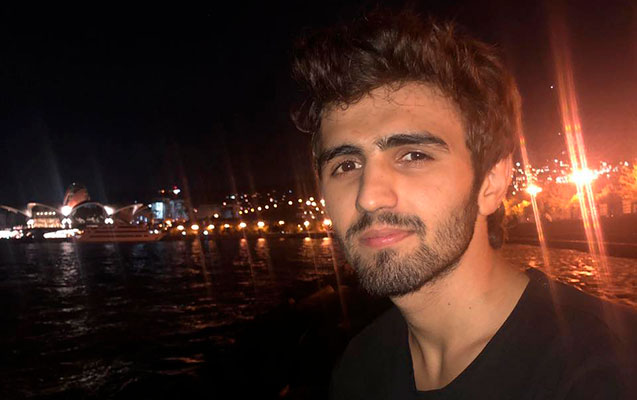 Azərbaycanlı tələbə eyni vaxtda 3 universitetdə təhsil alacaq