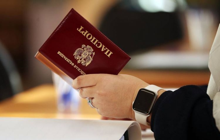 Rusiya vətəndaşlığını ən çox ukraynalılar alıb