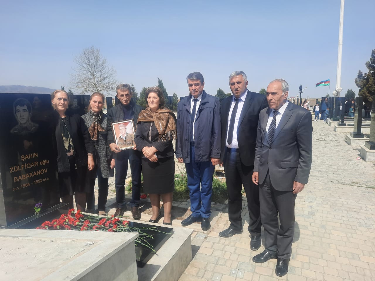 Şəhid Şahin Babaxanovun məzarı ziyarət olunub - FOTO