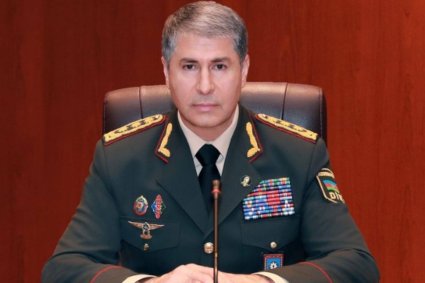 Vilayət Eyvazov DYP rəisini İŞDƏN ÇIXARDI