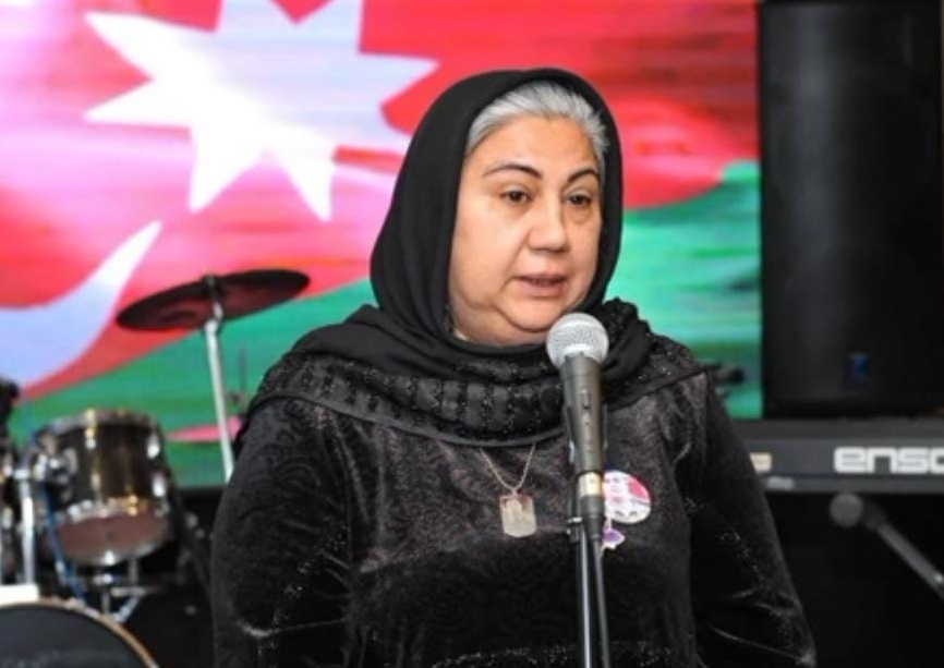 Şəhid anası haqqında yayılan iddiaları YALANLADI