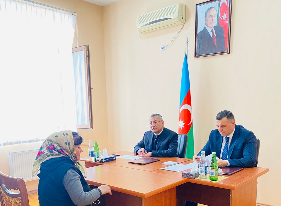 Komitə sədri Biləsuvarda vətəndaşları qəbul edib