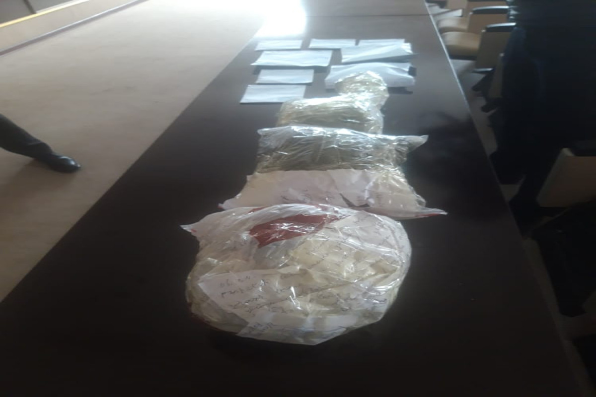 Ucarda narkotacirlər tutuldu - FOTO