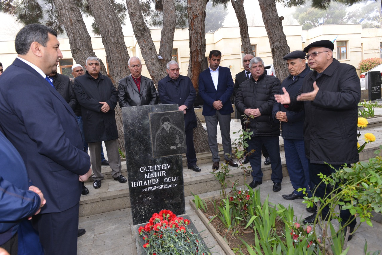 Şəhid baş leytenantın anım günü - FOTOLAR