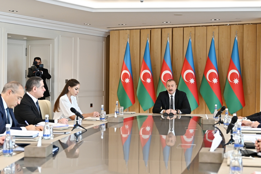 Aparıcı beynəlxalq təşkilatlar yeni reallıqları qəbul edib