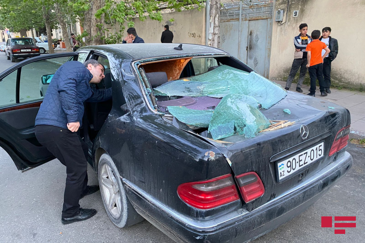 Bərdədə güclü külək, 3 nəfər xəsarət aldı