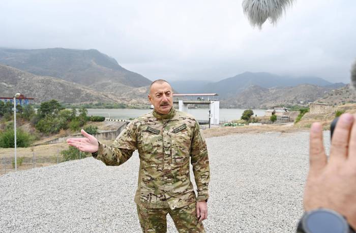 İlham Əliyev: “Zəngəzur dəhlizi açılmalıdır”