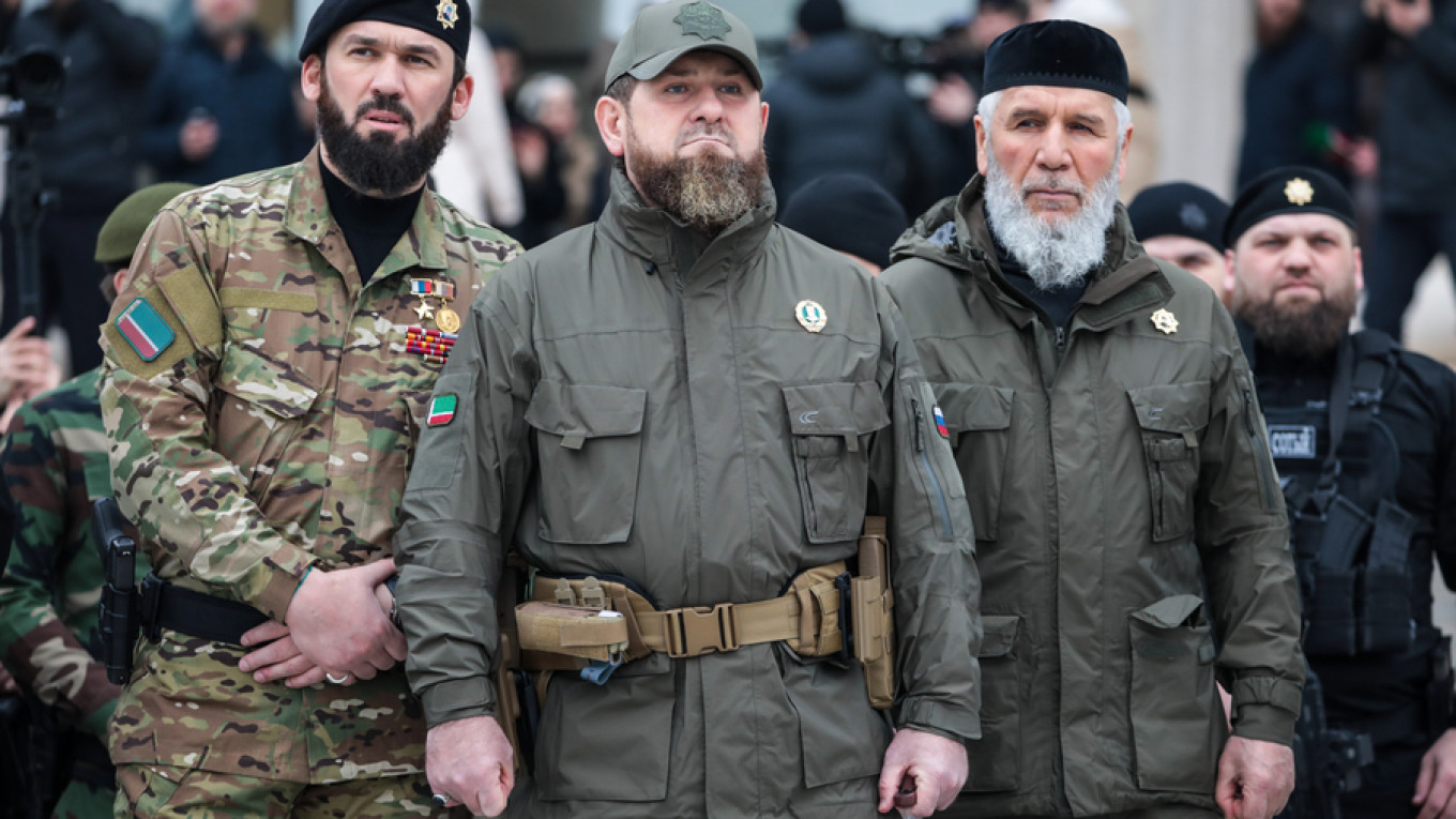 Kadırov Luqanskda xüsusi əməliyyat başlatdı