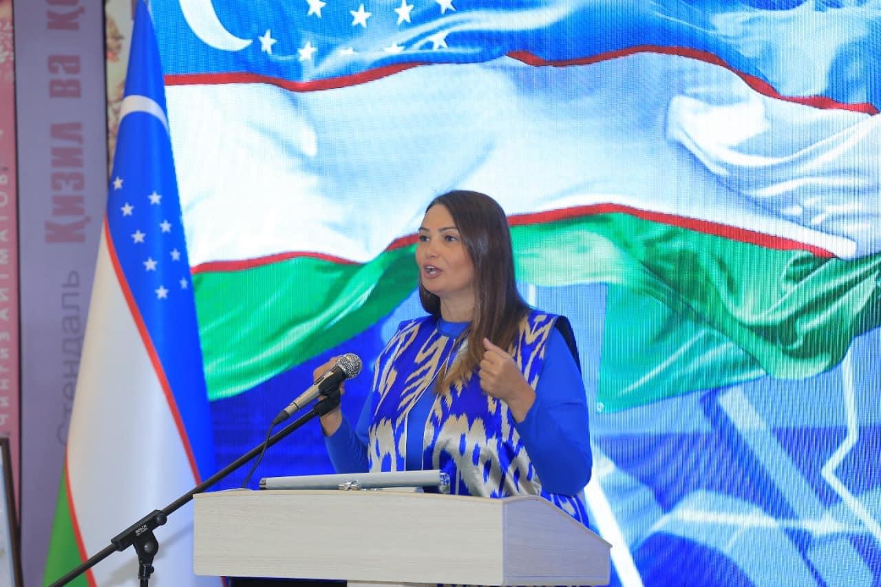 Qənirə Paşayeva Özbəkistan kitabxanasında çıxış edib - FOTO