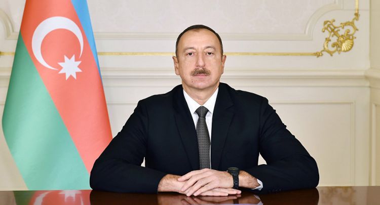 İlham Əliyev Pakistanın yeni Baş nazirini TƏBRİK ETDİ