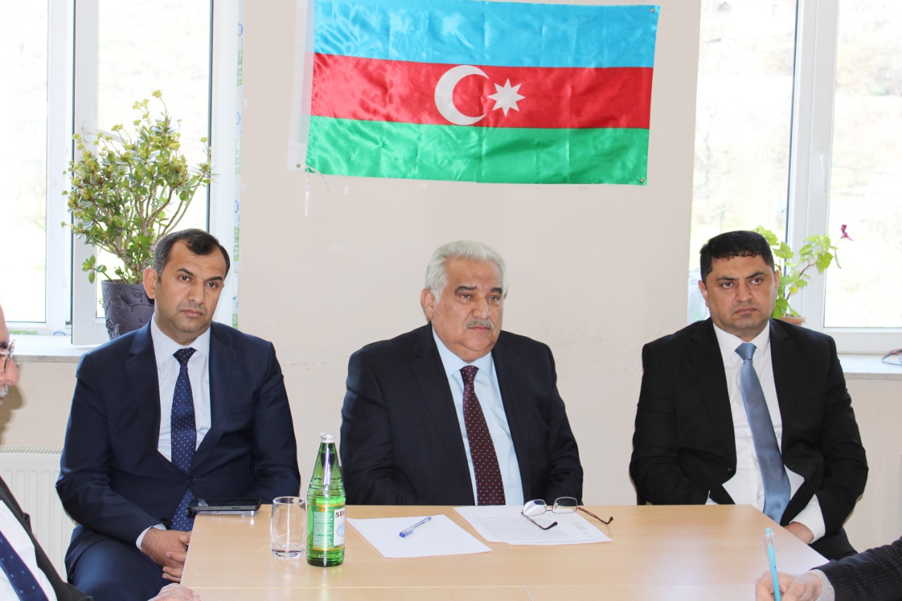 Əhəd Abıyev səyyar qəbul keçirdi - FOTO
