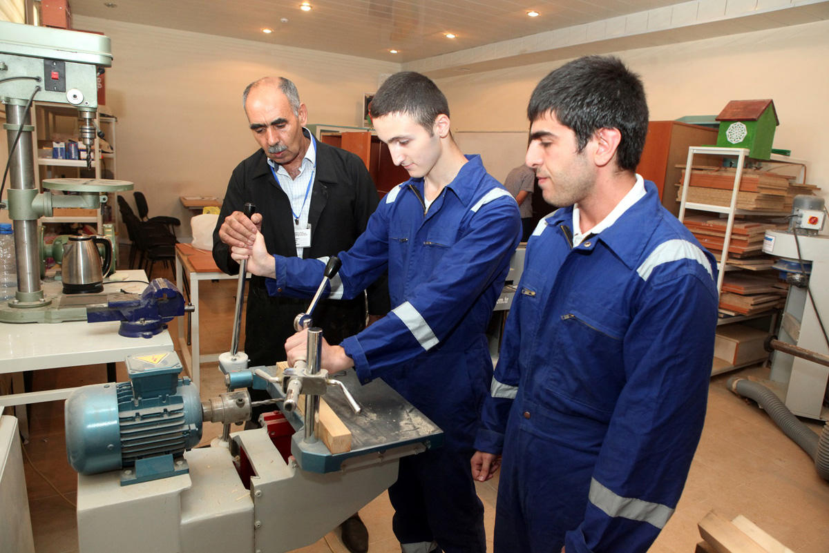 Peşə hazırlığında ixtisasların sayı artırıldı