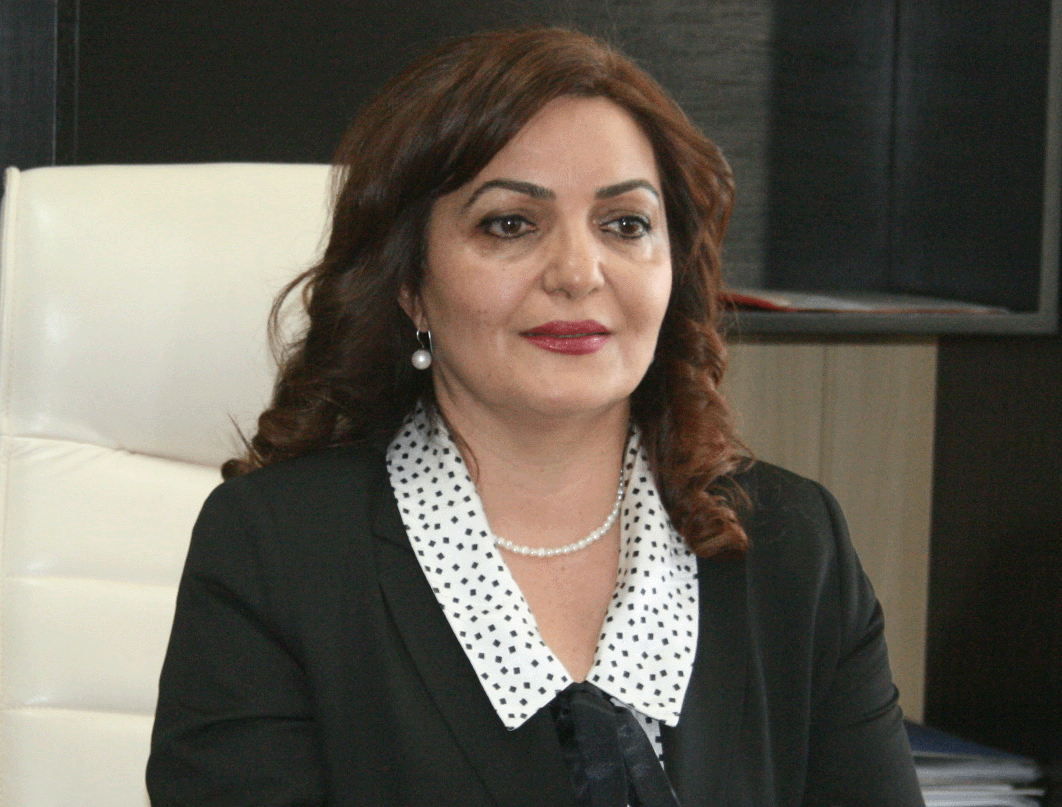 Prezident Aygün Attarı təltif etdi