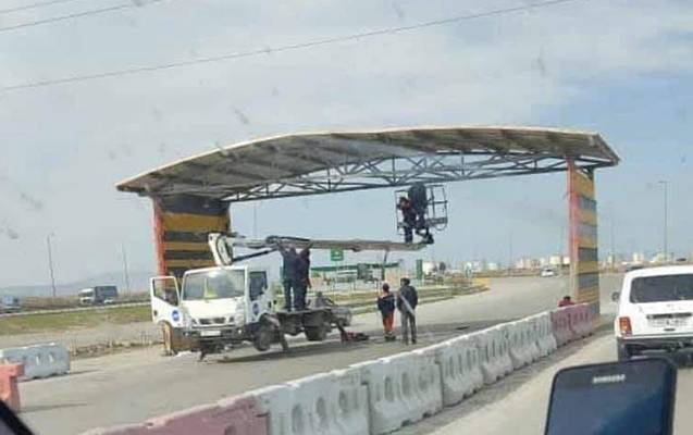 Karantin postları sökülür